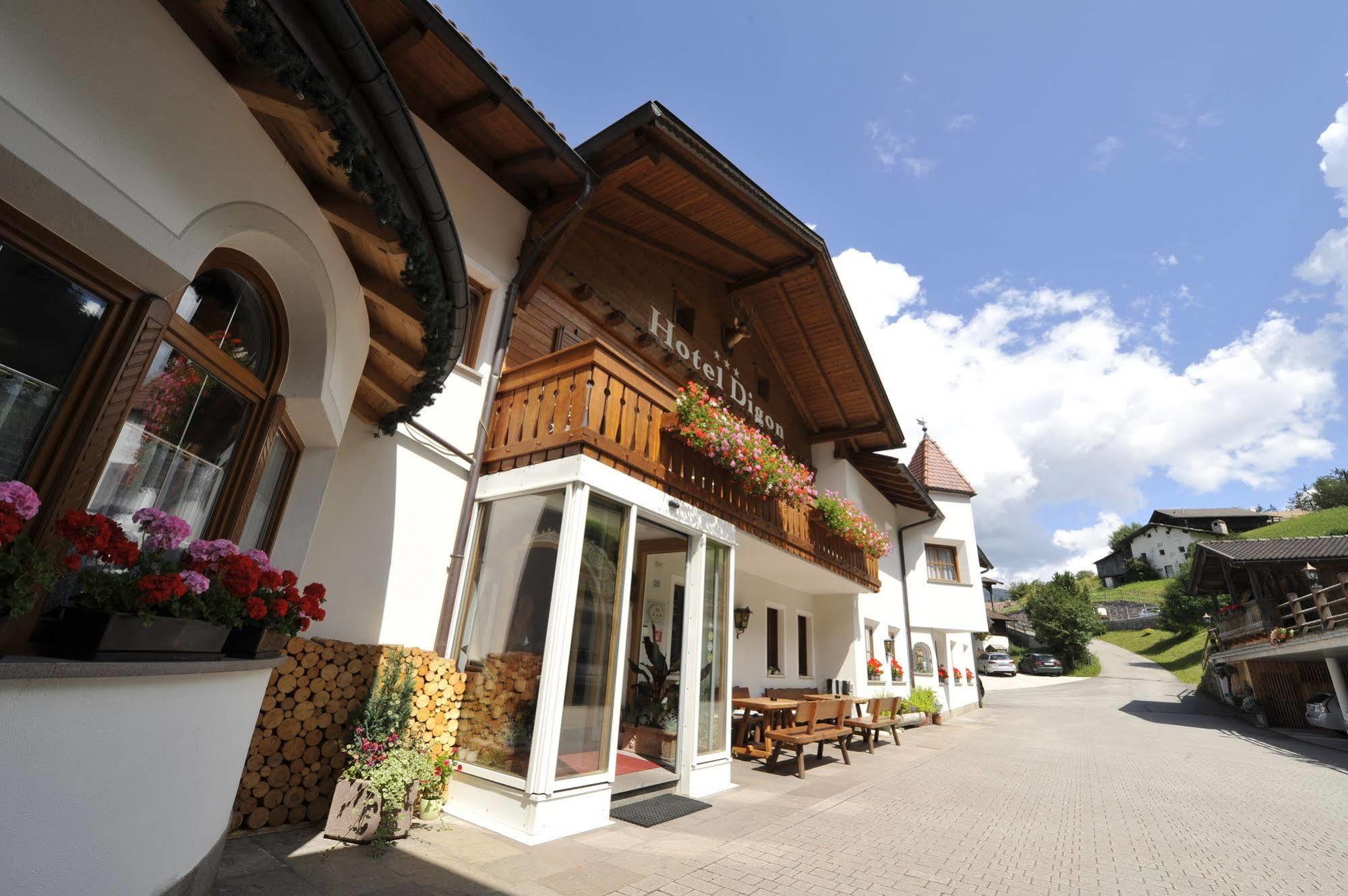 Hotel Digon Ortisei Exterior foto